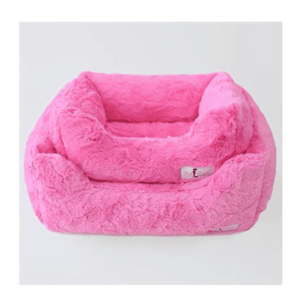 Hello Doggie Bella Dog Bed: Fuchsia